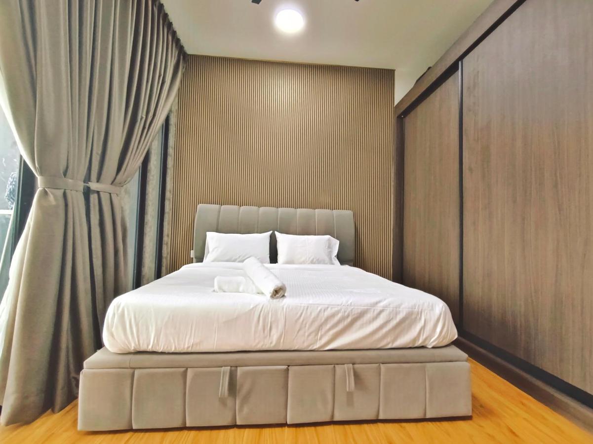 Beacon Executive Suite At Georgetown For 10Pax And 2 Bed Room Exterior foto